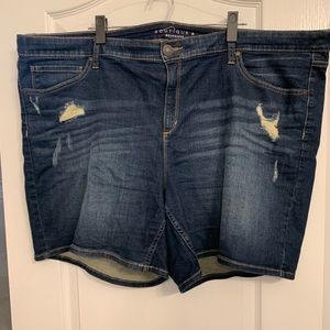 Jean shorts 22w